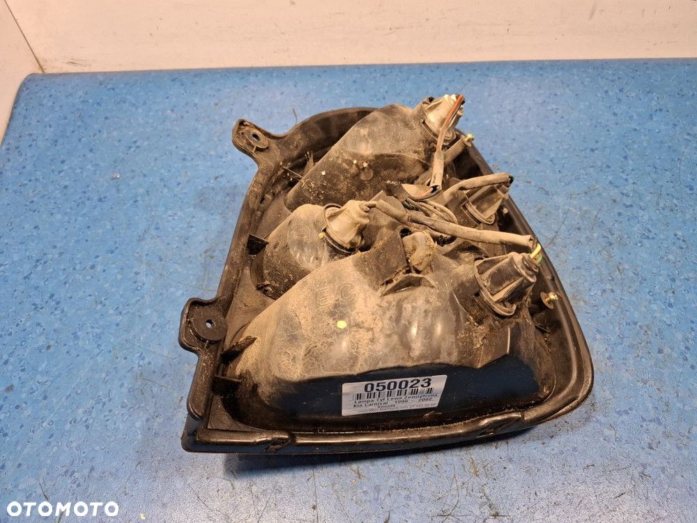 KIA CARNIVAL LAMPA TYŁ LEWA ZEWNĘTRZNA - 7