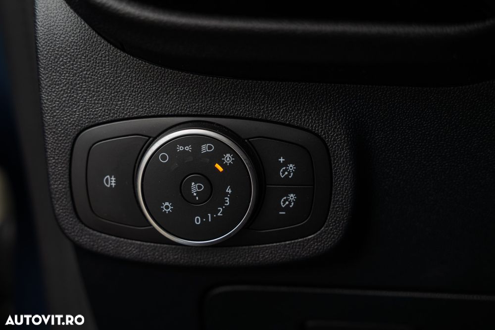 Ford Fiesta 1.0 EcoBoost mHEV Trend Connected - 23