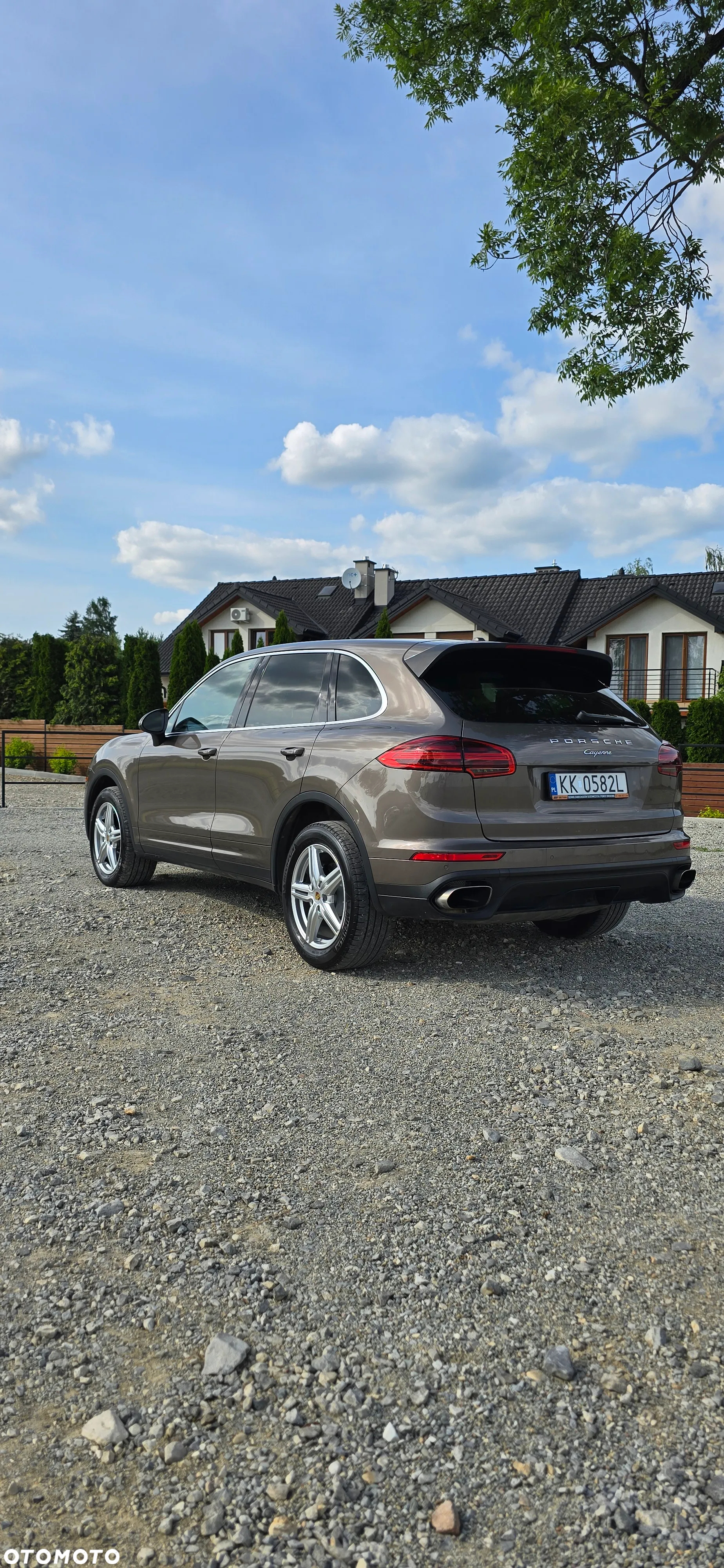 Porsche Cayenne Platinum Edition - 3