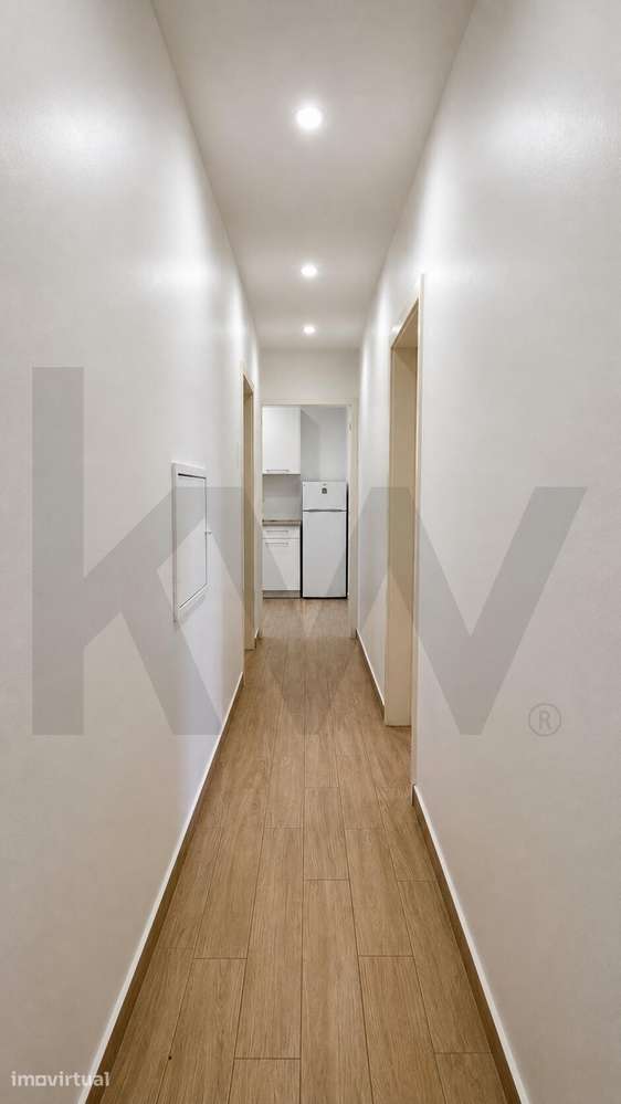 T2 com Terraço para Arrendamento no Beato | 63 m2 | Disponível de Imed - Grande imagem: 3/18