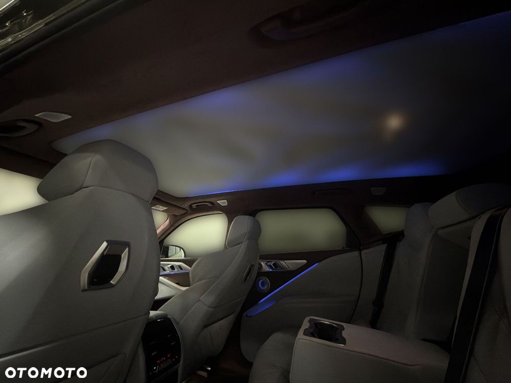 BMW XM 50e PHEV sport - 32