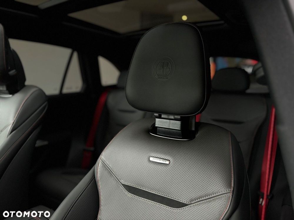 Mercedes-Benz GLC - 7