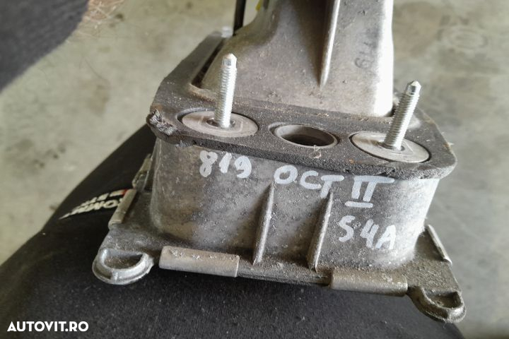 Tija timonerie cutie de viteze 5K0711049E 5K0711049E Skoda Octavia 2 - 4