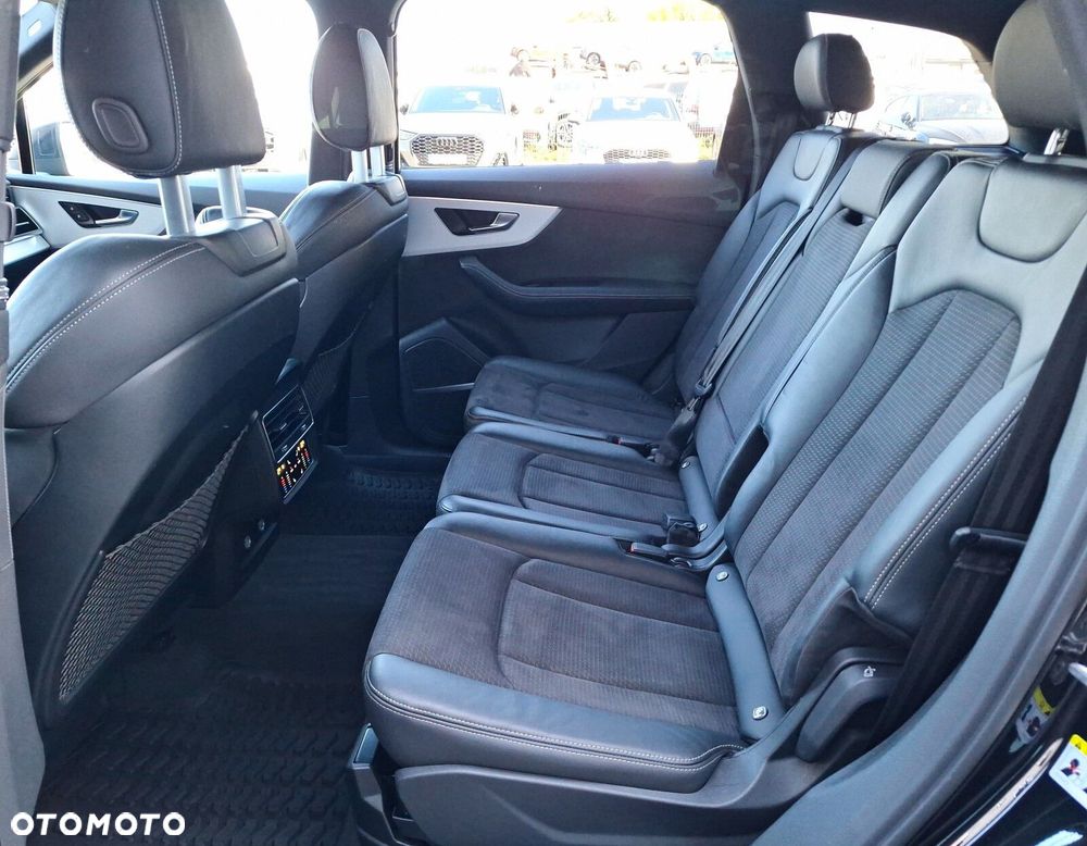 Audi Q7 - 23