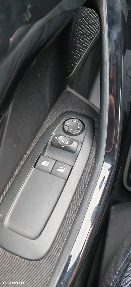 Peugeot 208 PureTech 82 Start & Stop Style - 17