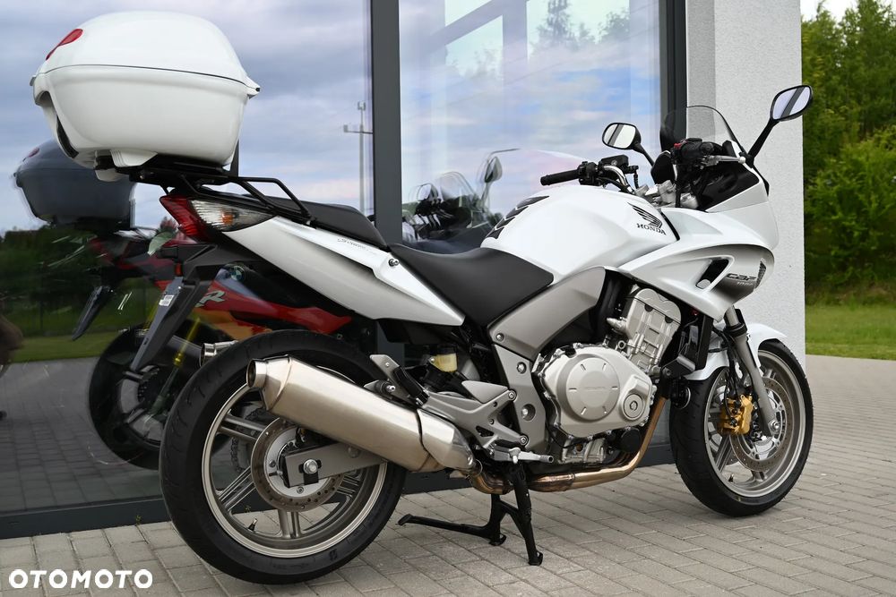 Honda CBF - 40