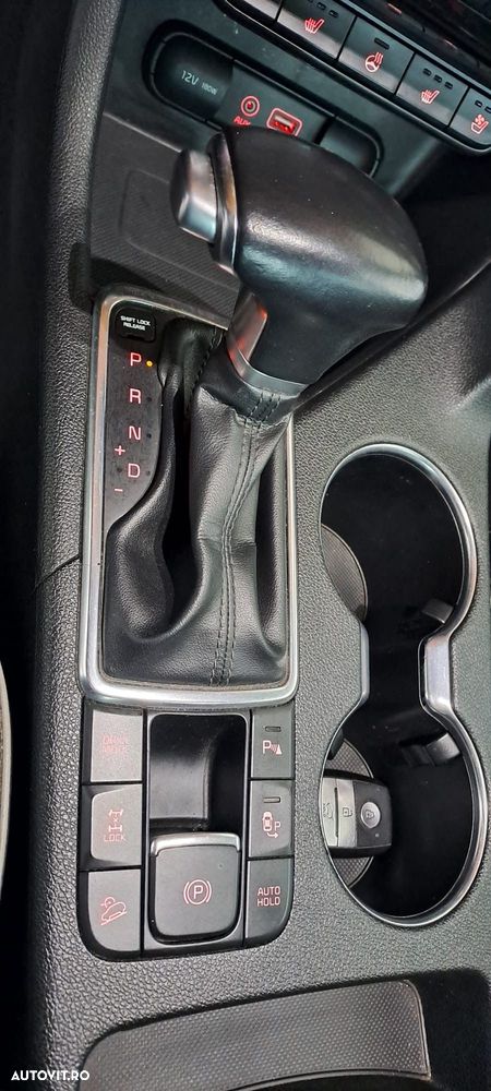 Kia Sportage 1.6 T-GDI 7DCT 4x4 GT Line - 16