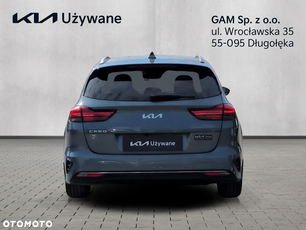 Kia Ceed 1.5 T-GDI Tribute DCT - 4