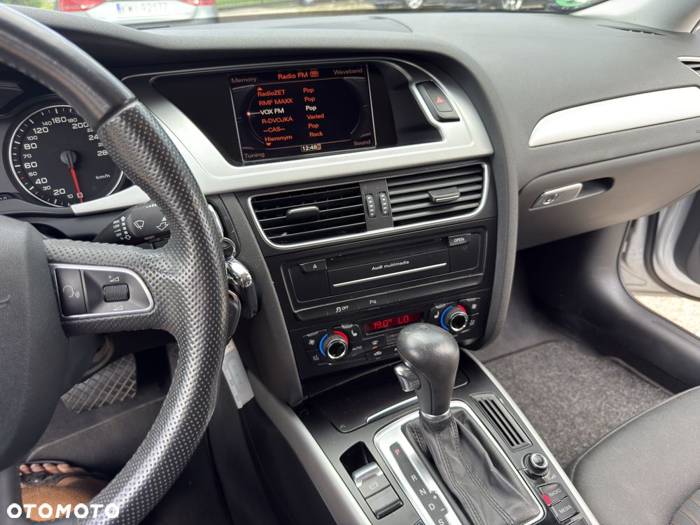 Audi A4 Avant 2.0 TDI DPF multitronic Ambiente - 29
