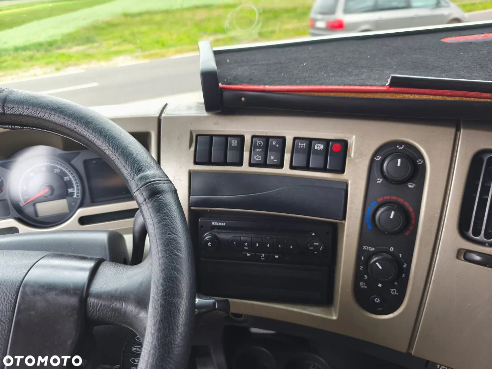 Renault Premium - 5
