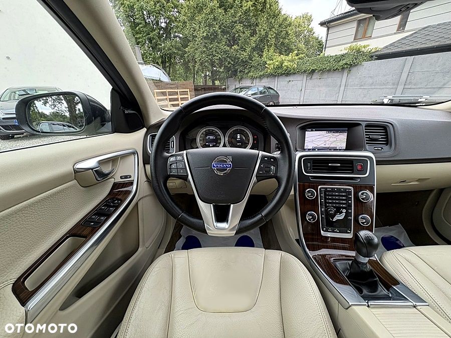 Volvo S60 D3 Summum - 22