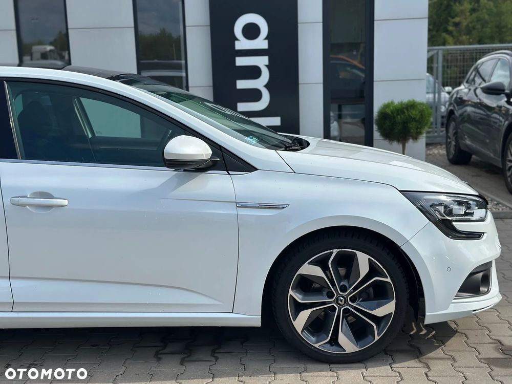 Renault Megane - 5