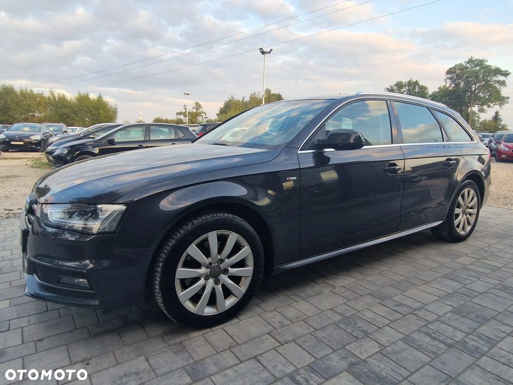 Audi A4 - 4