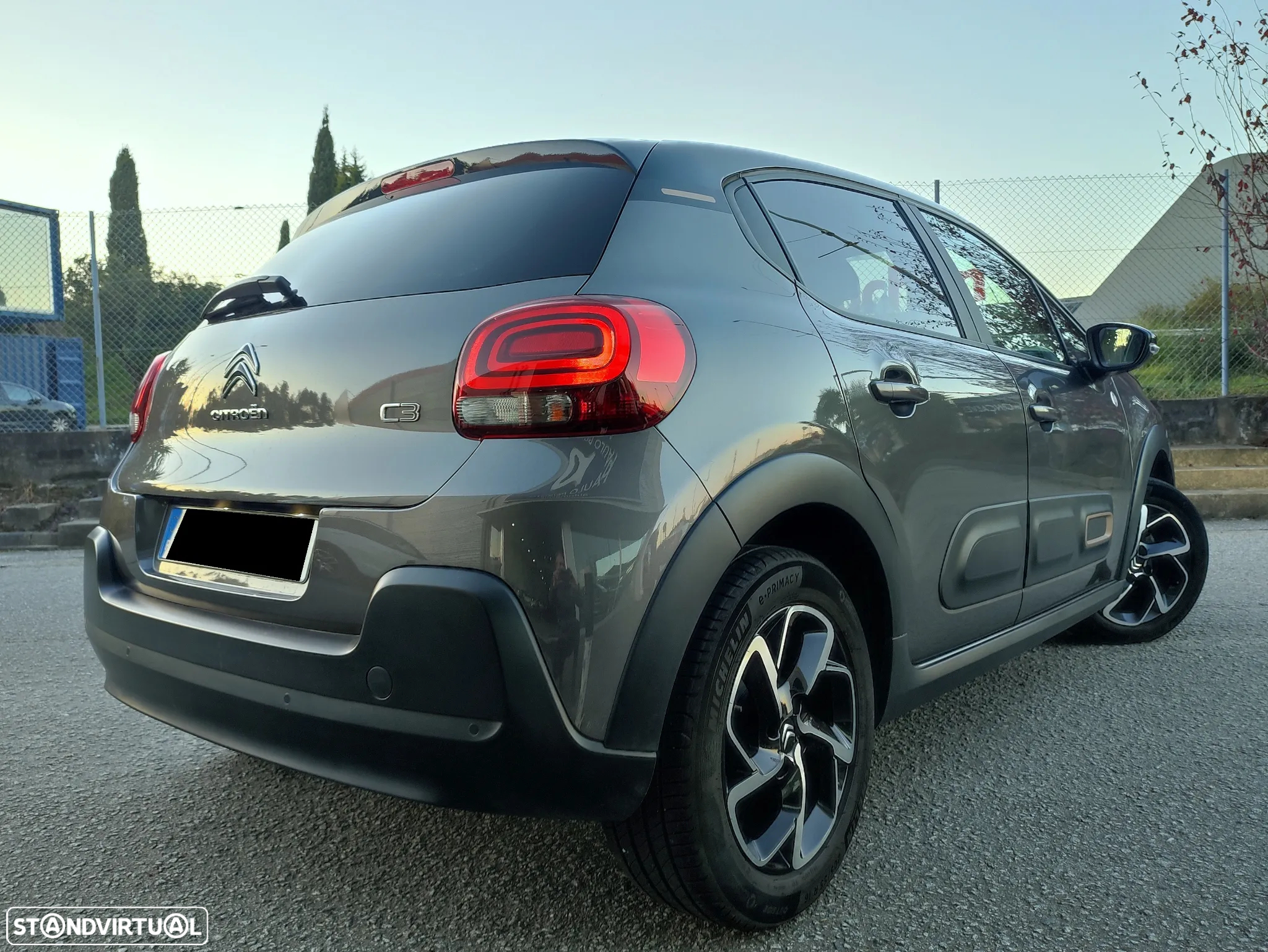 Citroën C3 1.2 PureTech C-Series - 4