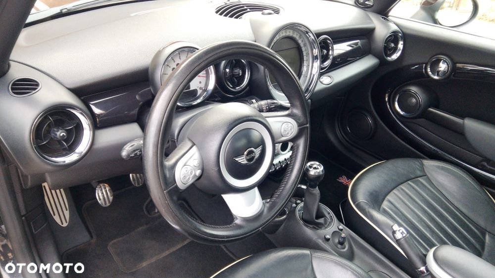 MINI Cooper S - 14