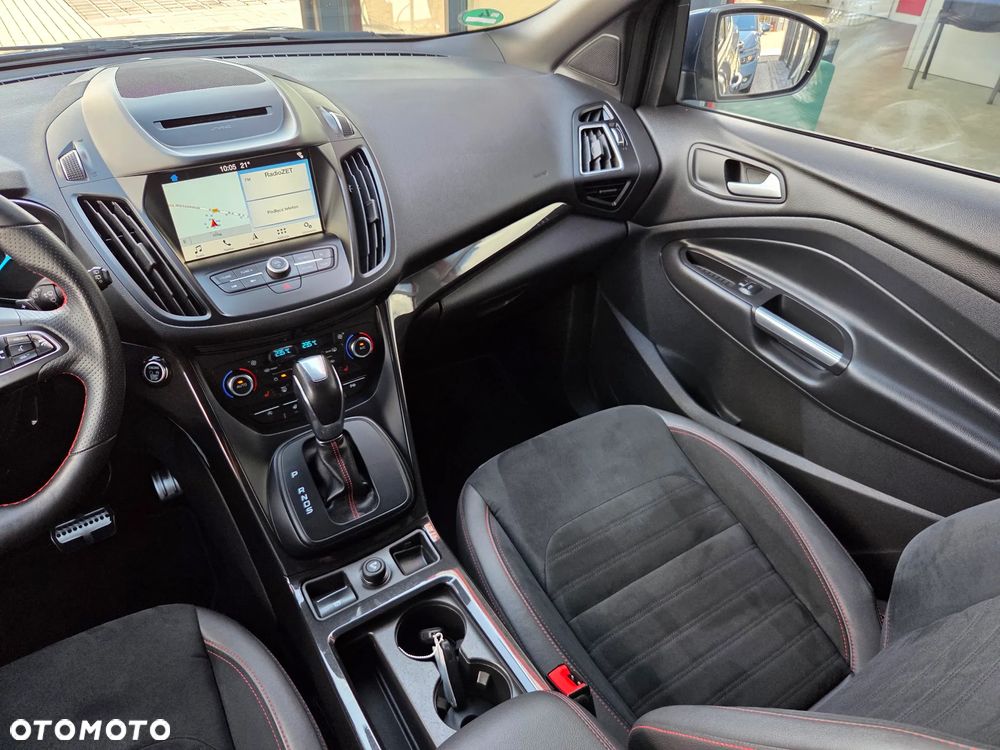 Ford Kuga 1.5 EcoBoost 4x4 ST-Line - 23