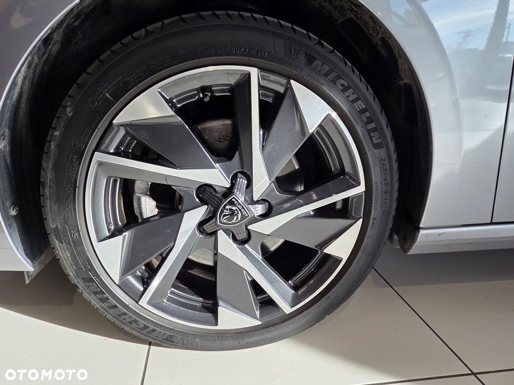 Peugeot 308 1.5 BlueHDi Allure S&S EAT8 - 30