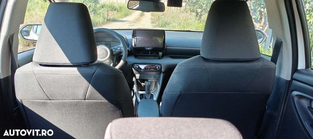 Toyota Yaris - 13