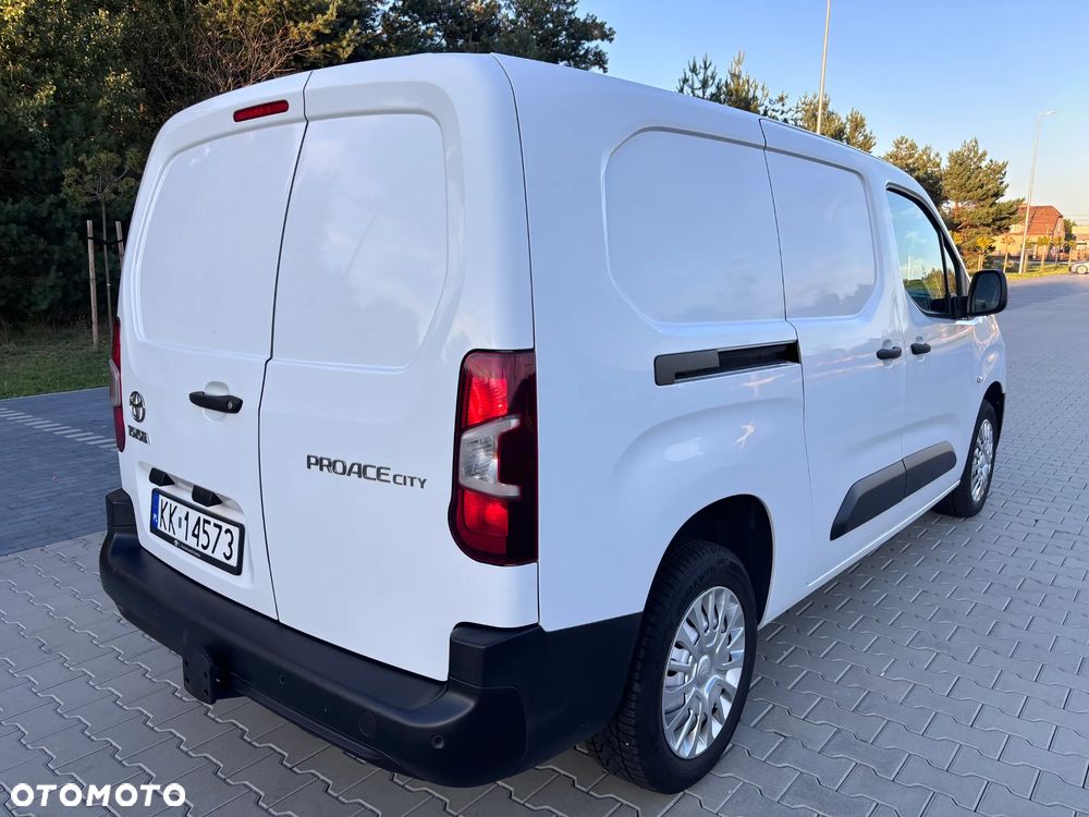 Toyota ProAce Active - 15