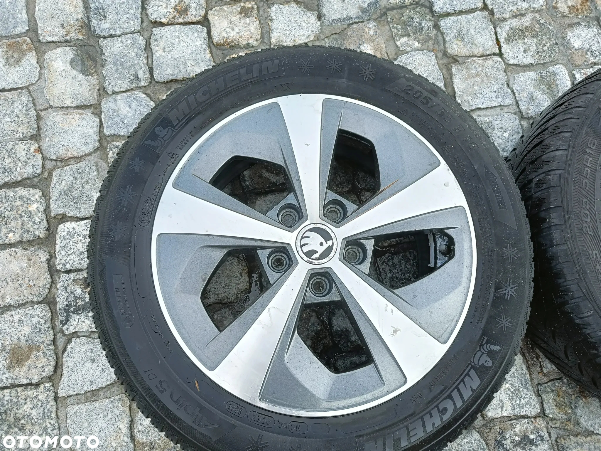Felgi Aluminiowe 16 Skoda Octavia 3 5x112 ET46 5E0601025AP Koła VW Seat Audi - 2