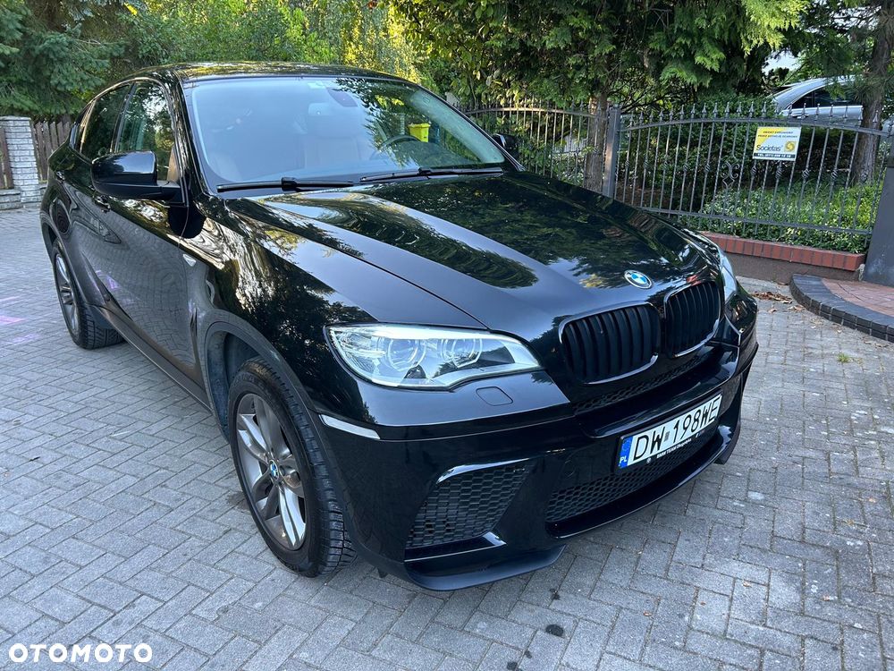 BMW X6 - 11