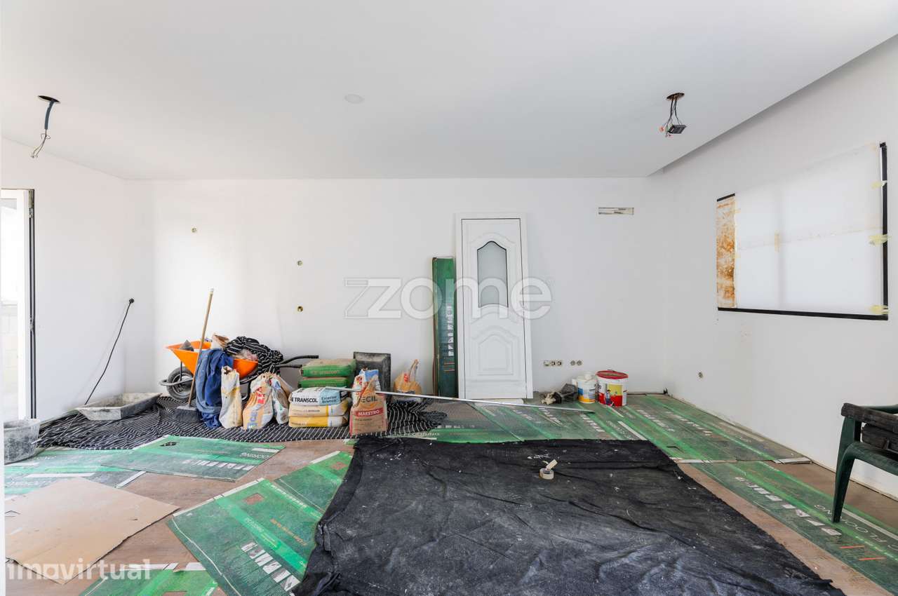Moradia T2 térrea com 190m2 de terreno em Tenões - Braga - Grande imagem: 5/34