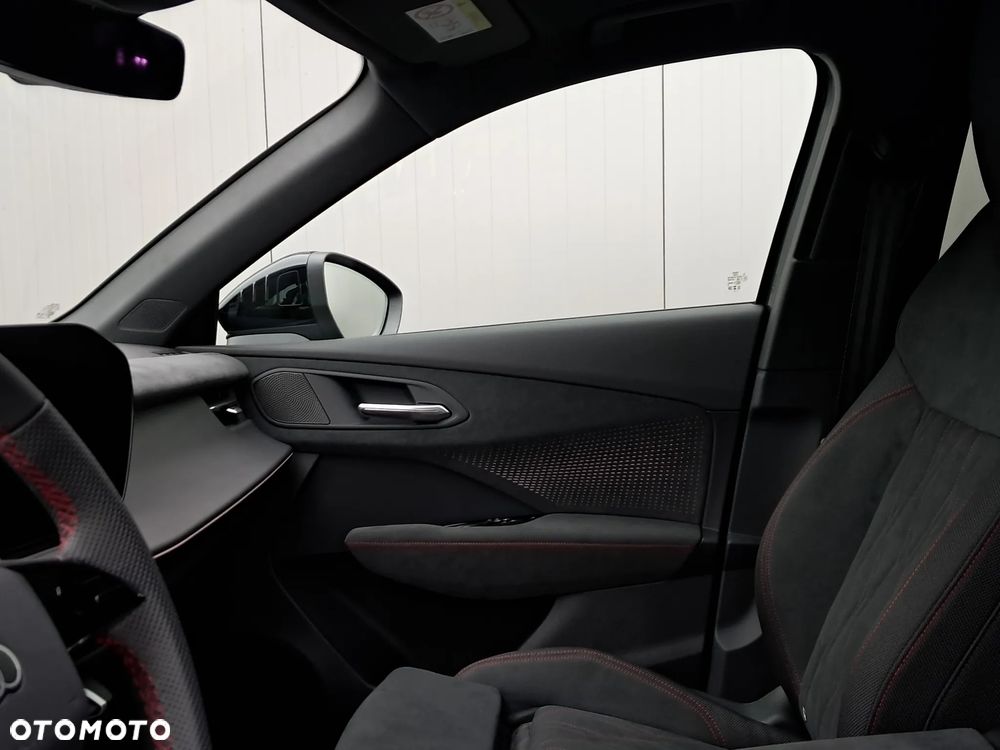 Audi Q3 TFSI 195 kW Quattro S tronic - 12