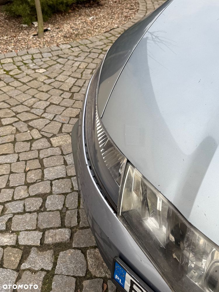 Honda Civic 1.8 Comfort - 21