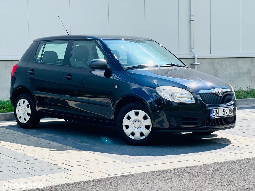 Skoda Fabia 1.2 HTP COOL EDITION - 2