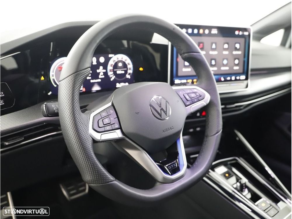 VW Golf - 15