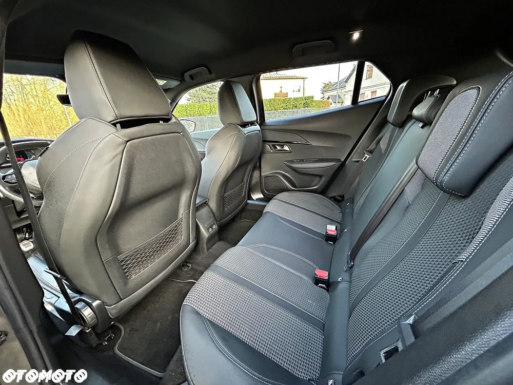 Peugeot 2008 PureTech 130 Stop&Start GT-Line Edition - 13