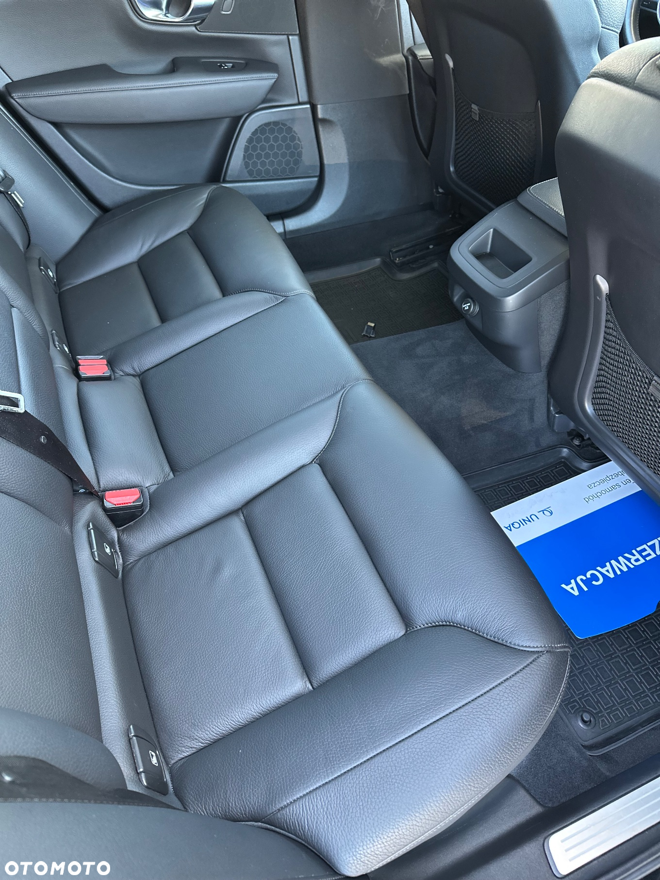 Volvo V90 D4 Geartronic Momentum - 8