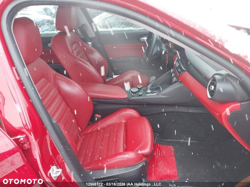 Alfa Romeo Giulia 2.0 Turbo Veloce Q4 - 12