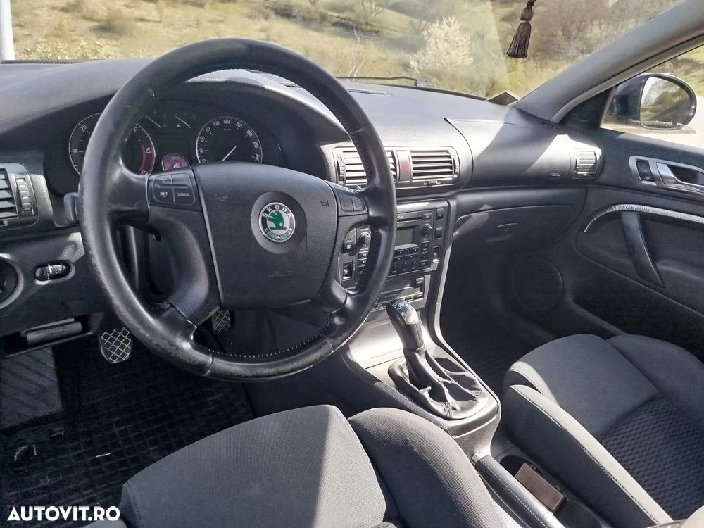 Skoda Superb 1,9 TDI Exclusive - 4