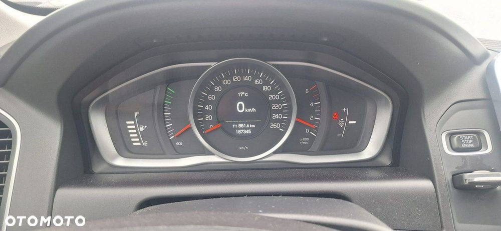 Volvo XC 60 - 12