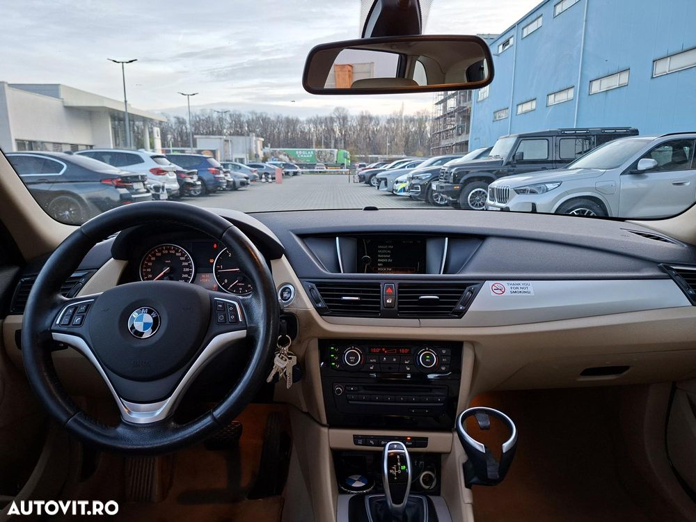 BMW X1 xDrive18d Aut. Sport Line - 10