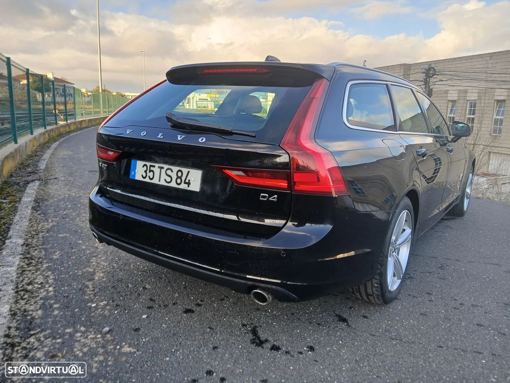 Volvo V90 2.0 D4 Momentum Plus Geartronic - 8