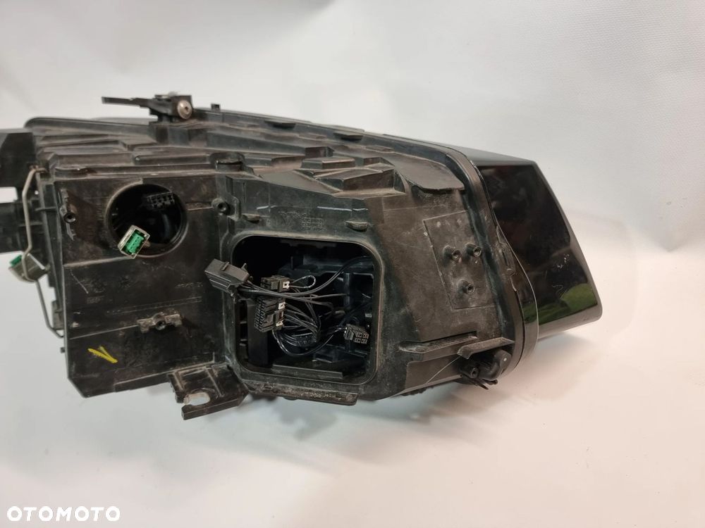 AUDI Q5 8R LAMPA LEWA PRZÓD XEON LED - 9