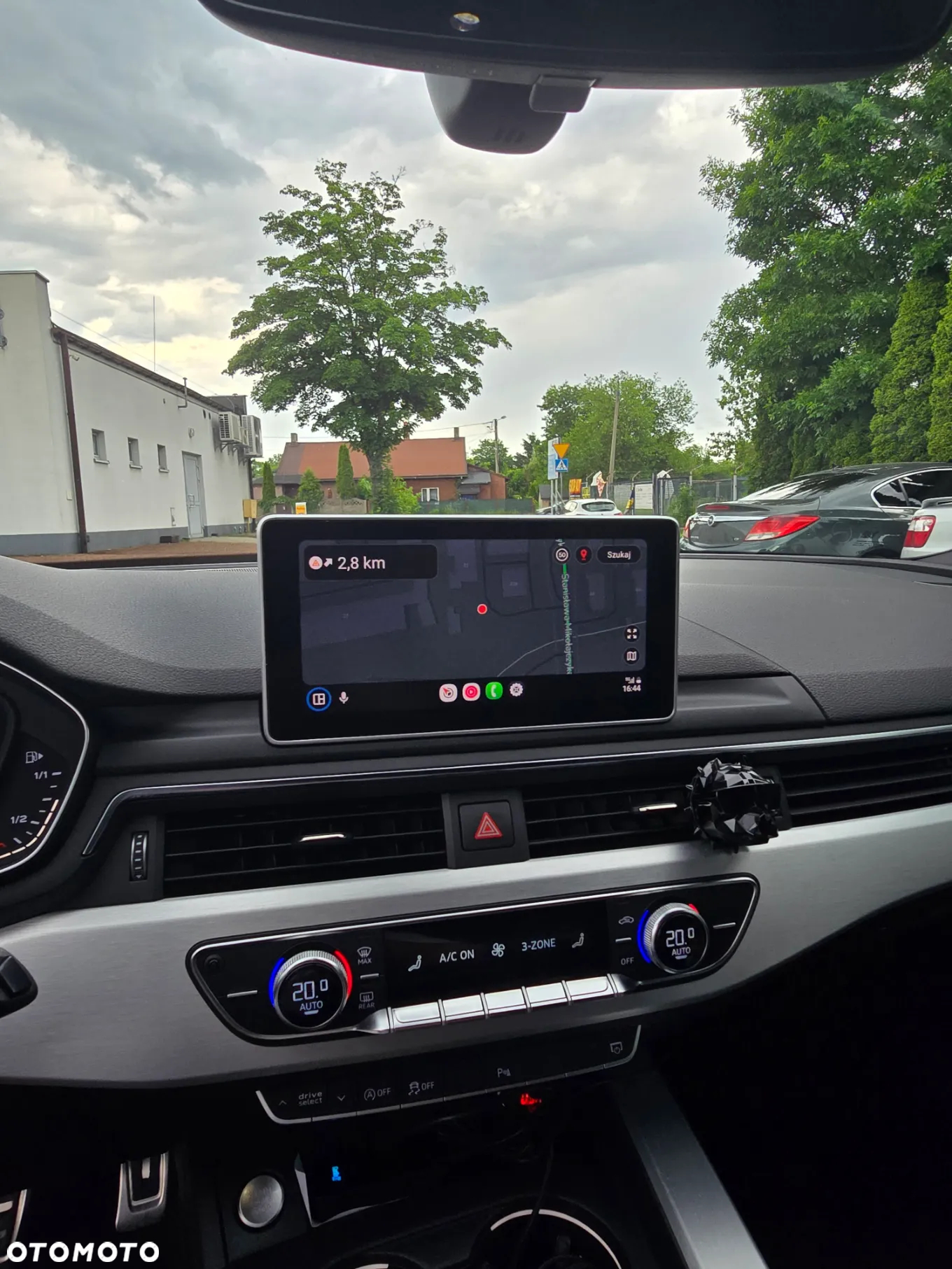 Audi A4 Avant 2.0 TDI ultra S tronic - 21