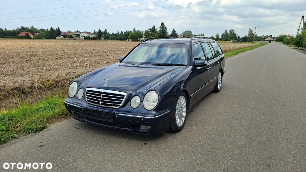 Mercedes-Benz Klasa E 430 T Avantgarde - 26