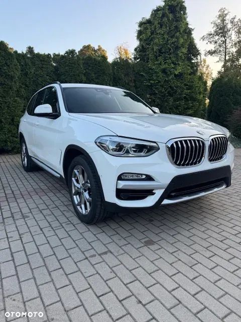 BMW X3 xDrive30i GPF Luxury Line - 1