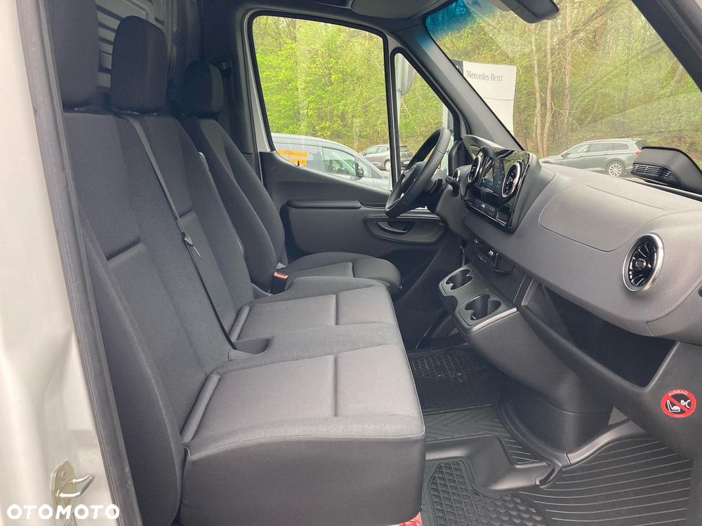 Mercedes-Benz Sprinter 317 CDI - 18