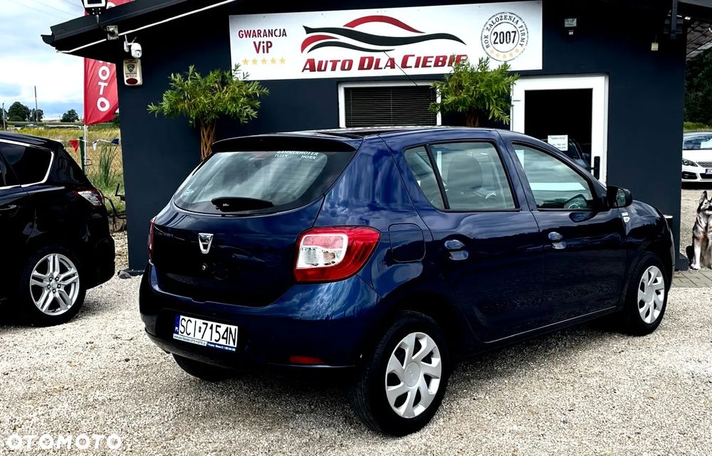Dacia Sandero 1.2 16V Access EU6 - 32