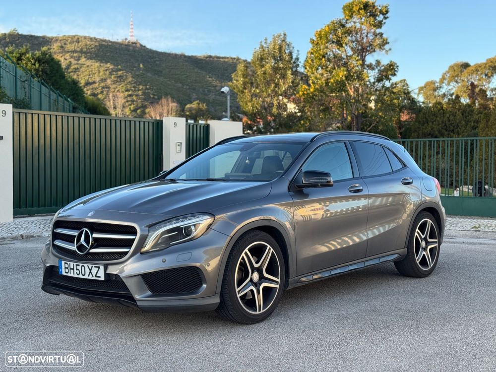 Mercedes-Benz GLA 220 CDI 4Matic 7G-DCT AMG Line - 1