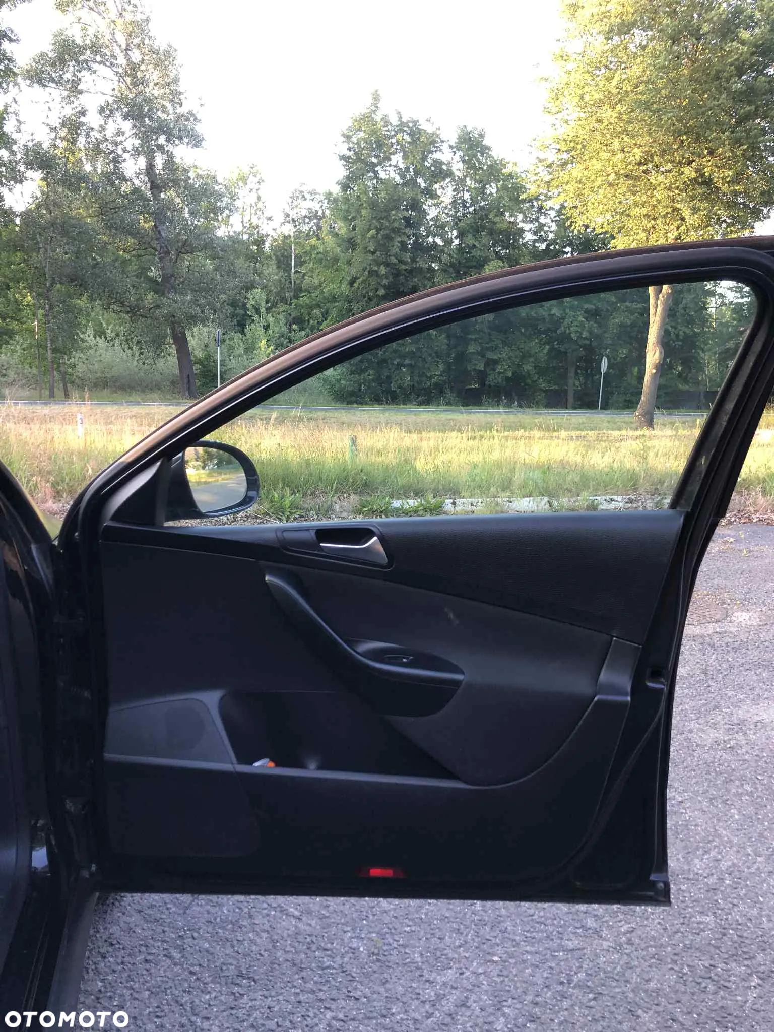 Volkswagen Passat Variant 2.0 TDI DPF Sportline - 22