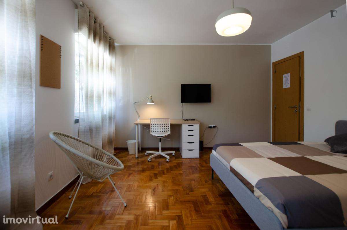 Quarto - localizado em Oeiras Lisbon - Grande imagem: 5/29