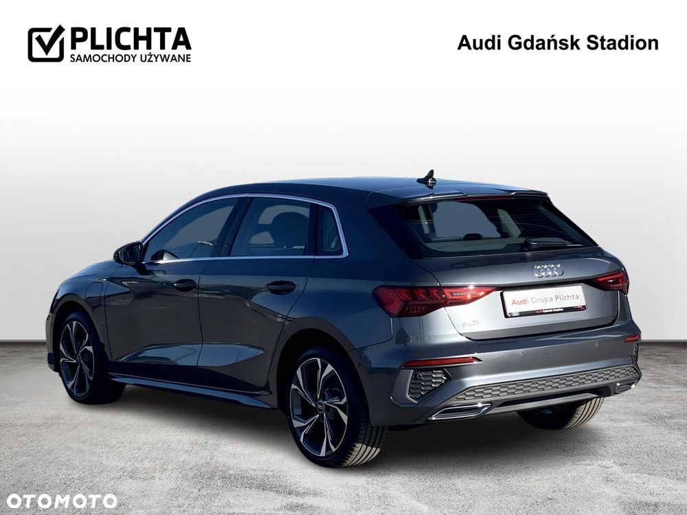 Audi A3 Sportback - 4