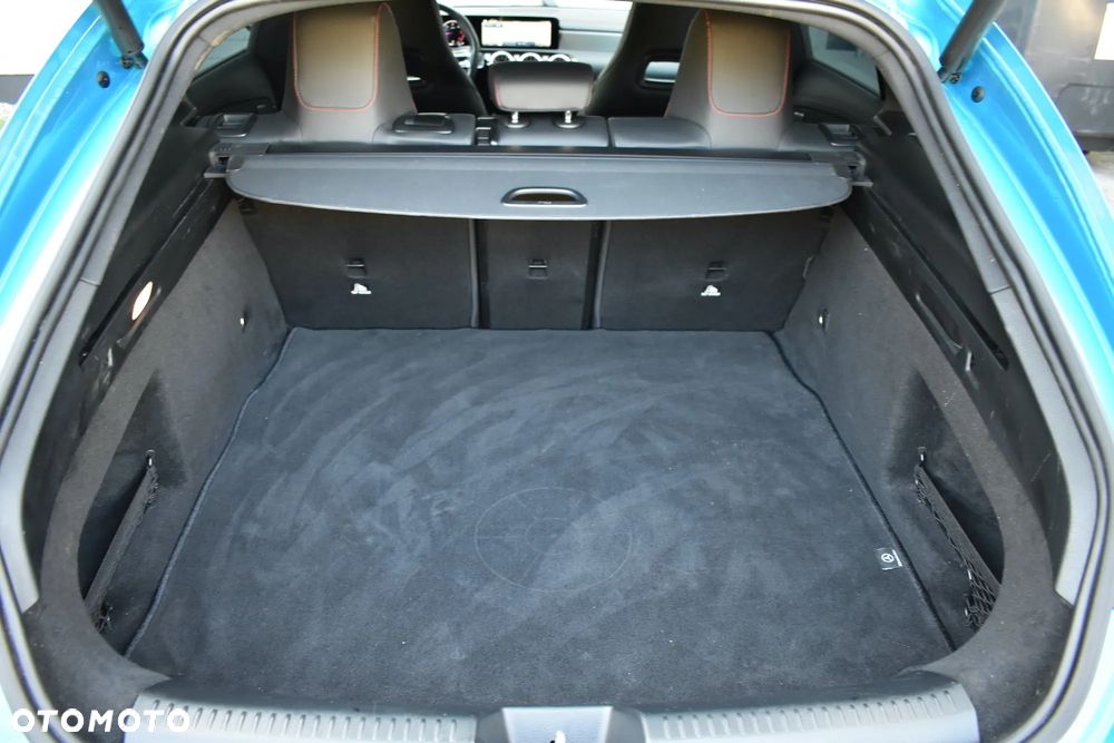 Mercedes-Benz CLA 200 d 8G-DCT AMG Line Advanced Plus - 14