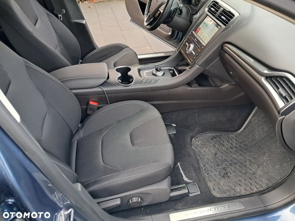 Ford Mondeo 2.0 EcoBlue Titanium - 14