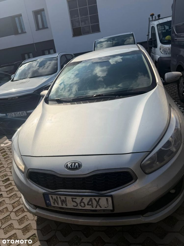 Kia Ceed - 2